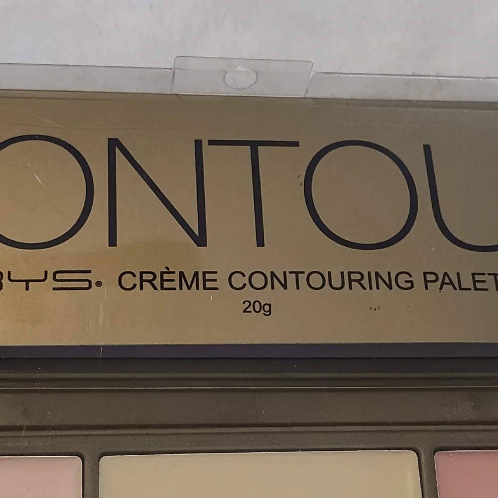 NEW!! BYS CONTOUR Palette (OUT OF STOCK)